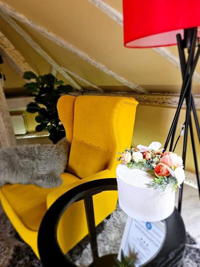 Laci Lak Oradea Extérieur photo
